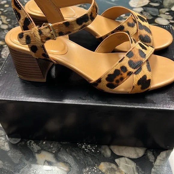 JCREW leopard sandals - Picture 2 of 6